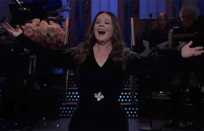 Melissa McCarthy’s Jaw-Dropping 95-Pound Weight Loss Sparks Buzz After Her ‘SNL’ Appearance