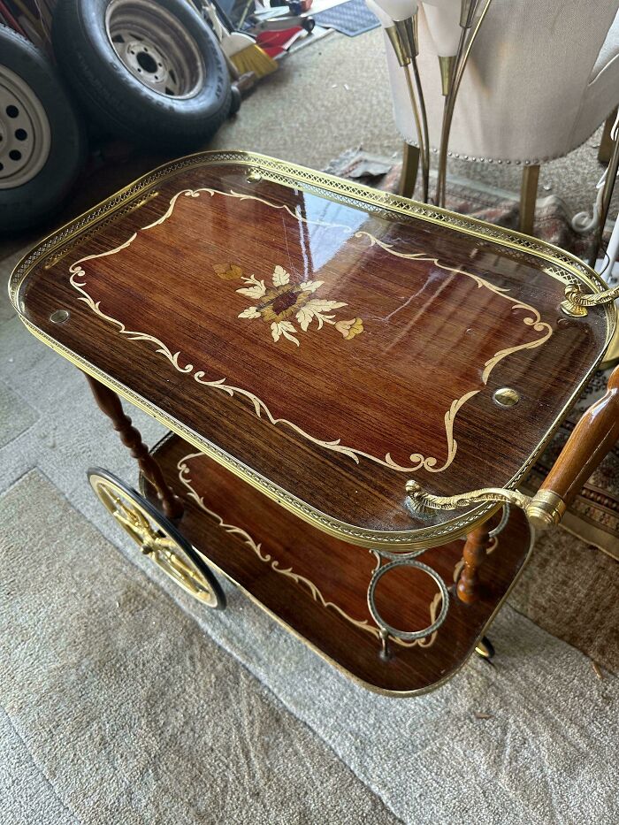 48 Secondhand Store Finds That Deserve A Standing Ovation