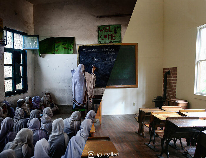 I Show The Contrast Between The Two Worlds That Our Children Currently Live In By Combining Photos (26 Pics)