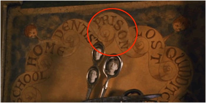 33 Brilliant Small Details That Were Hidden In The Harry Potter Movies