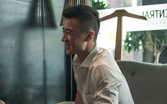 “Works Surprisingly Well”: 45 Psychological ‘Cheat Codes’ People Use In Social Situations And Swear They Work