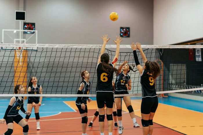 43 Of The Most Satisfying Instant Karma Manifestations People Have Ever Witnessed